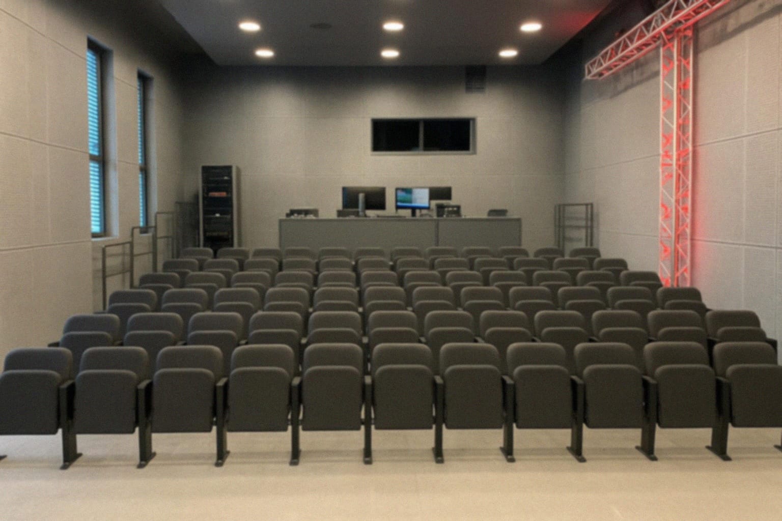 Wystawa „Droga do teraz” w Bialskiej Galerii Fotografii